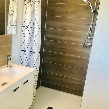 Apartment See-apart